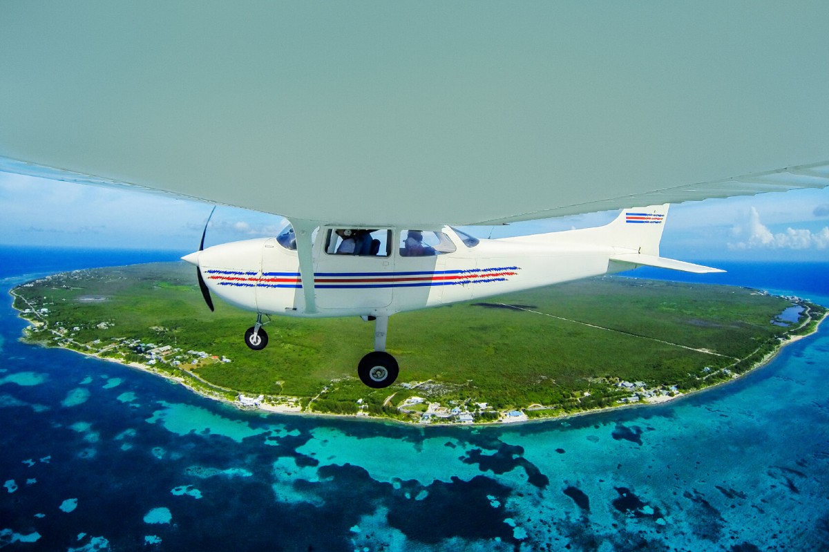A PICTURE PERFECT TOUR OF THE CAYMAN ISLANDS