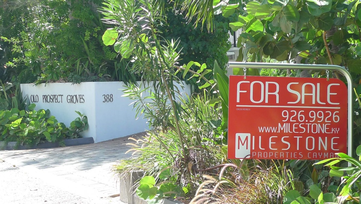PROMOTING CAYMAN, AND PROPERTIES FOR SALE IN THIS CARIBBEAN HAVEN.