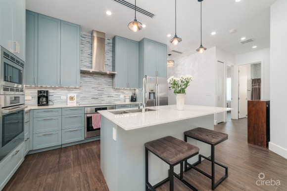 #201 CYPRESS POINTE NORTH - CANAL FRONT CONDO