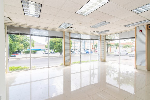 Prime Retail Location - LEASED!