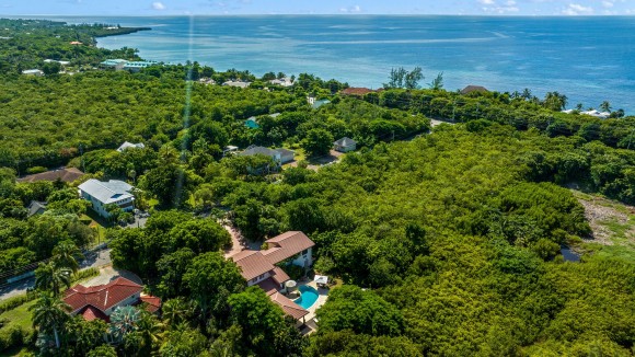 SOLD! Private Home On Leafy Lane Across From Spotts Beach