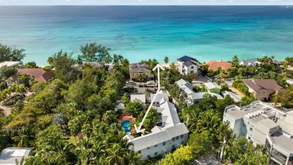 Sensational Sandy Lane Cottage On Boggy Sand!