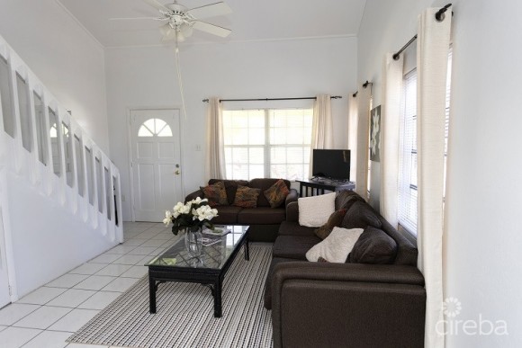 MUST SEE PLEASANT PALMS 2 BEDROOM