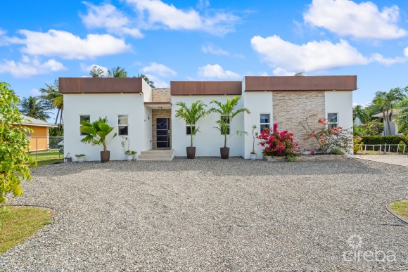 PROSPECT DRIVE, 3 BED FAMILY HOME