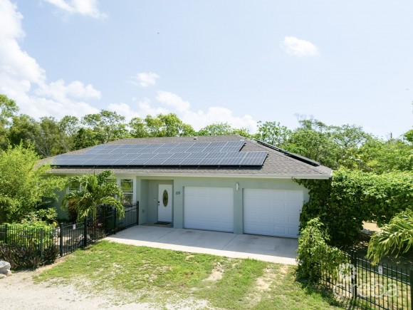 ROCK RIDGE HOUSE