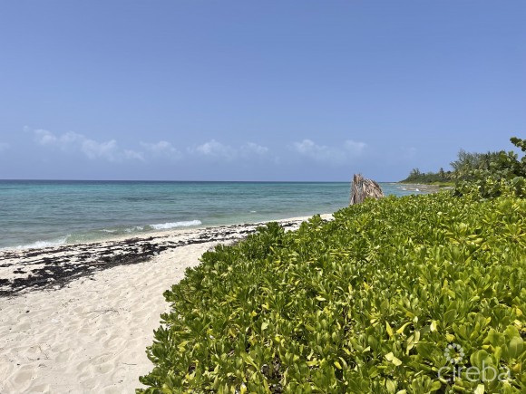 SECRET BEACH