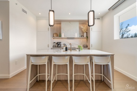 SOLACE AT THE GROVE TOO | SEVEN MILE CORRIDOR