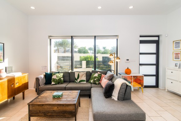 South Sound Fronting Vela I - SOLD