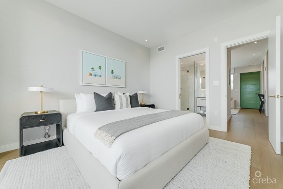 THE GROVE TOO - UNIT 53